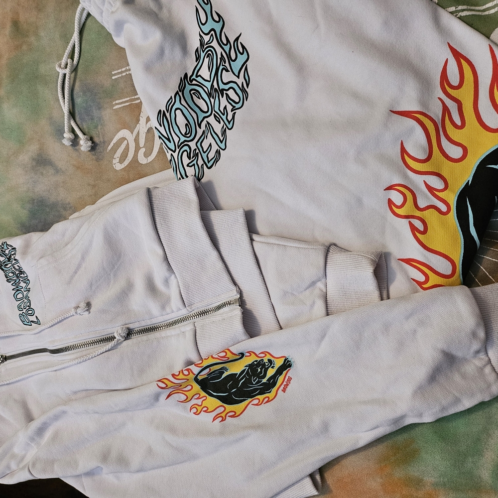 Badwood Los Angeles. White Hoodie and Sweatpants Set with Flame Graphics